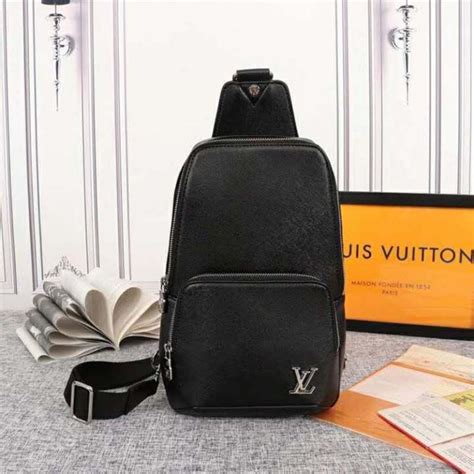 louis vuitton men's avenue sling bag